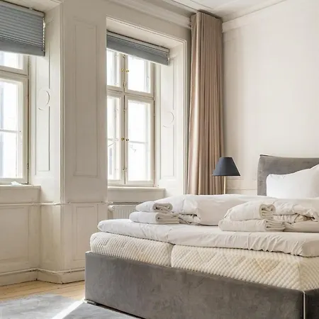 Nyhavn City's Historical Charm *